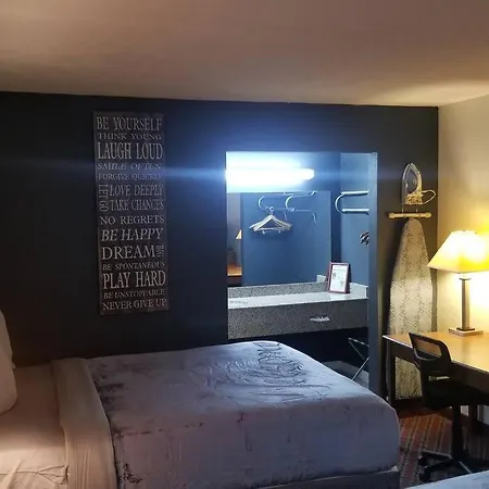 Hotel 2 Queen Beds Hotel Room 128 Booking Stillwater Exterior photo